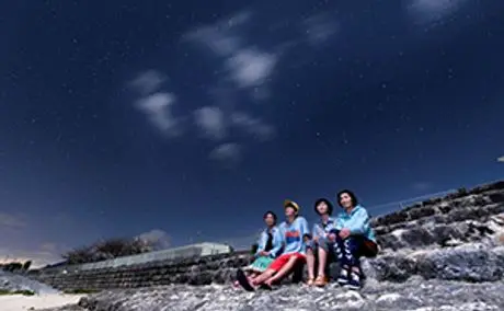H.I.S.×Vixen Presents「五感で感じる沖縄の夏 美ら宙（ちゅらそら）」。2018年7月から9月に開催される、沖縄本島で星空を見るツアーに協力