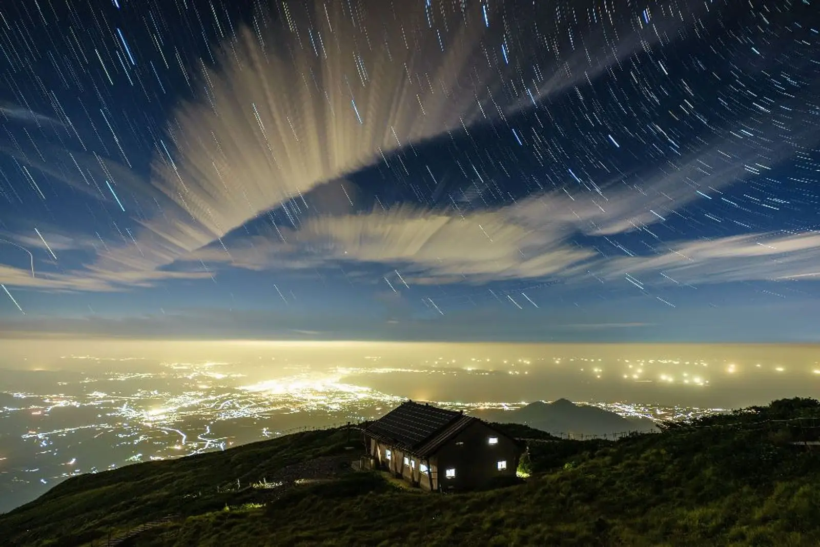 弥生時代の星空に思いを馳せる 『星取県』大山フェスティバル／宙の星inむきばんだ史跡公園 に協力 （伯耆国「大山開山１３００年祭」プレ・イヤーイベント） 星空観望会を実施